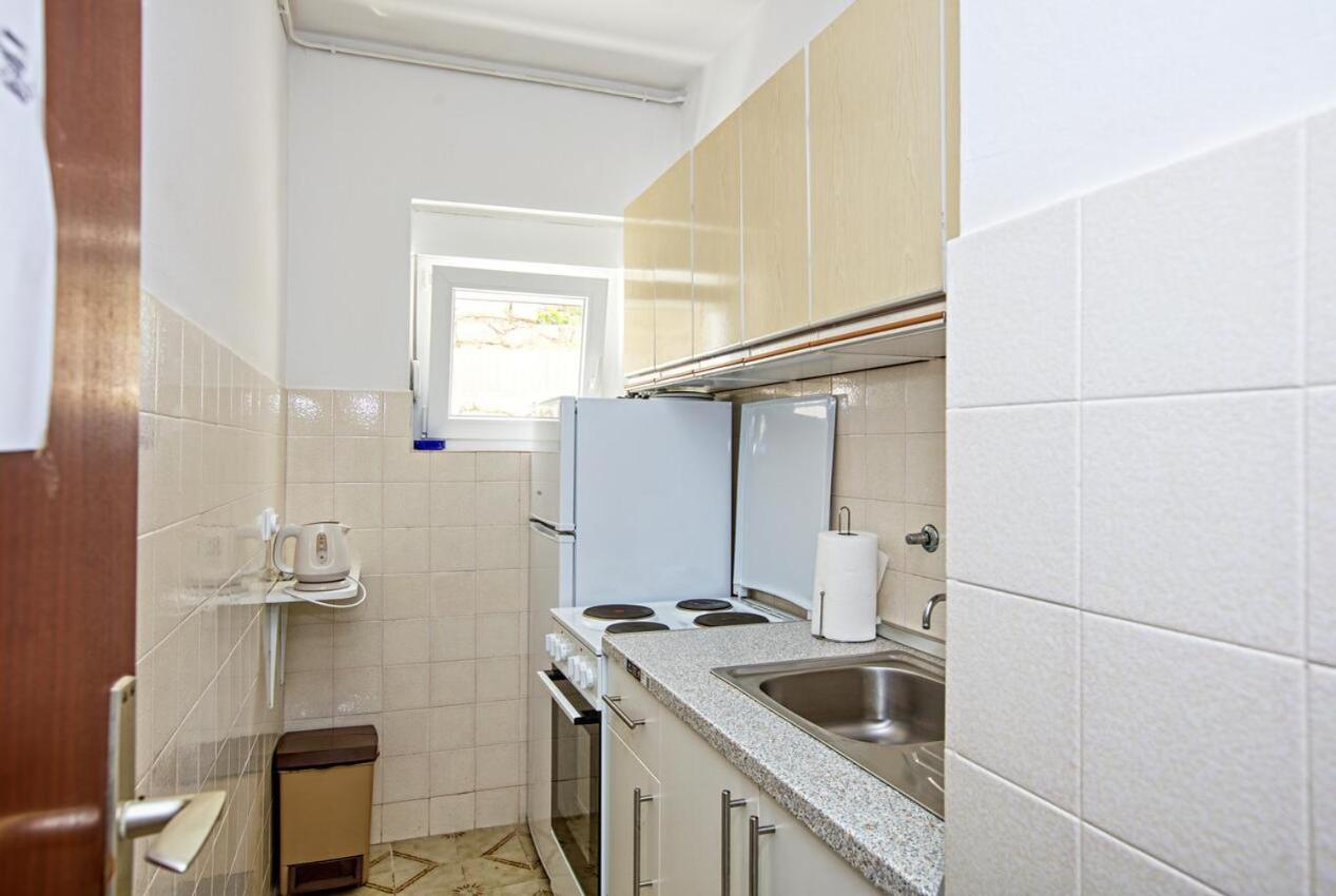 Apartments And Rooms By The Sea Tisno, Murter - 5128 ภายนอก รูปภาพ